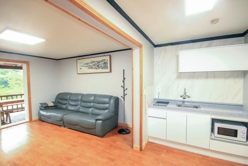 괴산 남강펜션 (Goesan Namgang Pension)