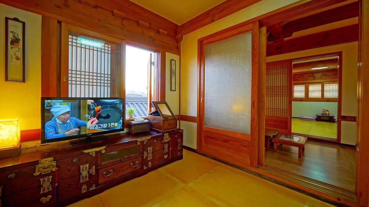 귀거래사 한옥 펜션 (Jeonju Guigeoraesa Hanok Pension)