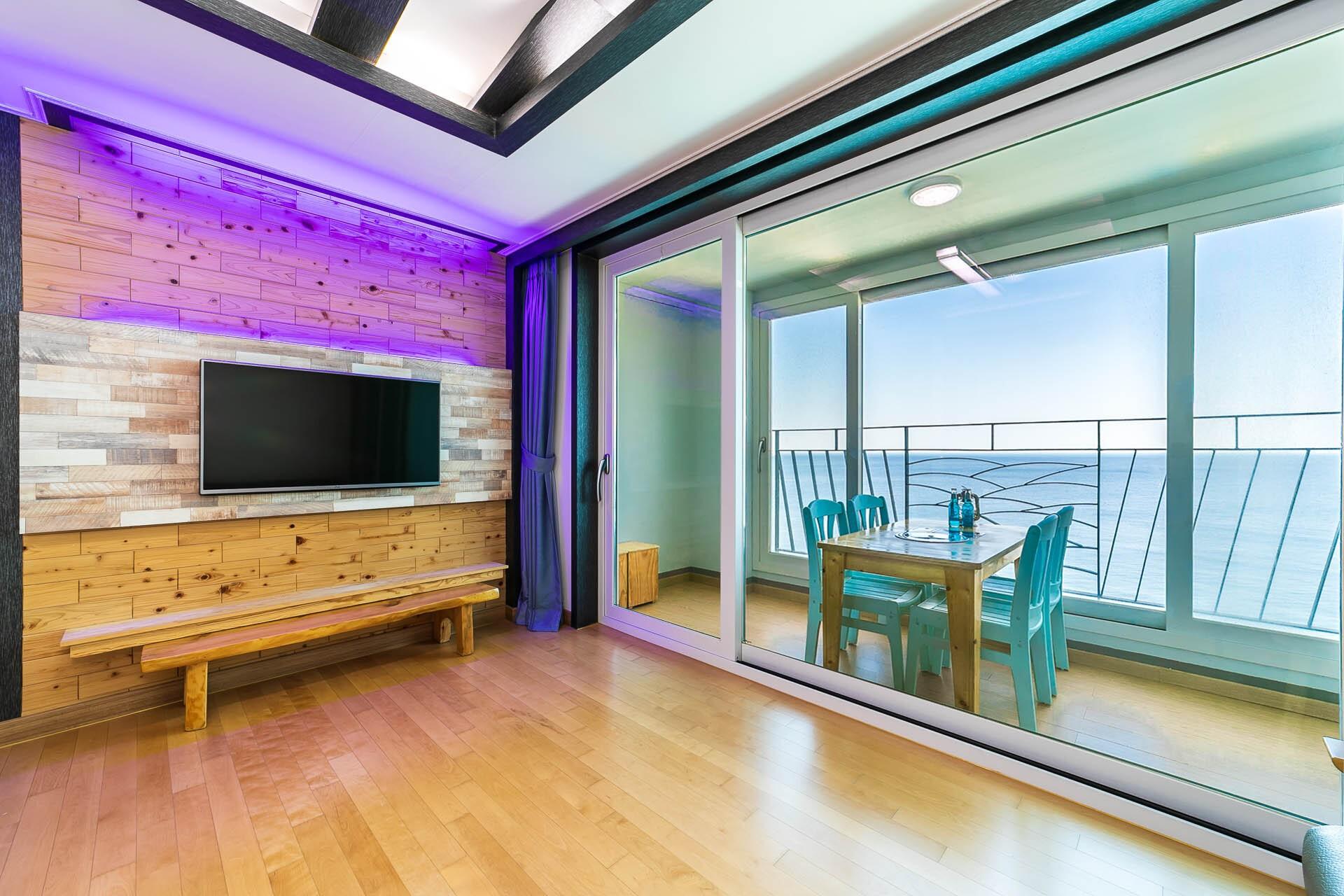 삼척 베네치아 펜션 (Samcheok Benecia Pension)