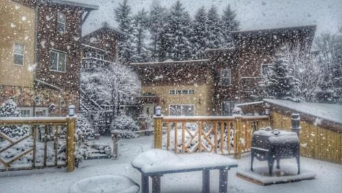 평창 퀸스가든 펜션 (Queens Garden Pension)