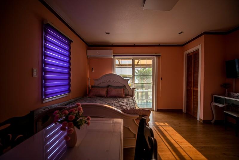 제천 청풍하트레이크펜션 (Jecheon Cheongpung Heart Lake Pension)