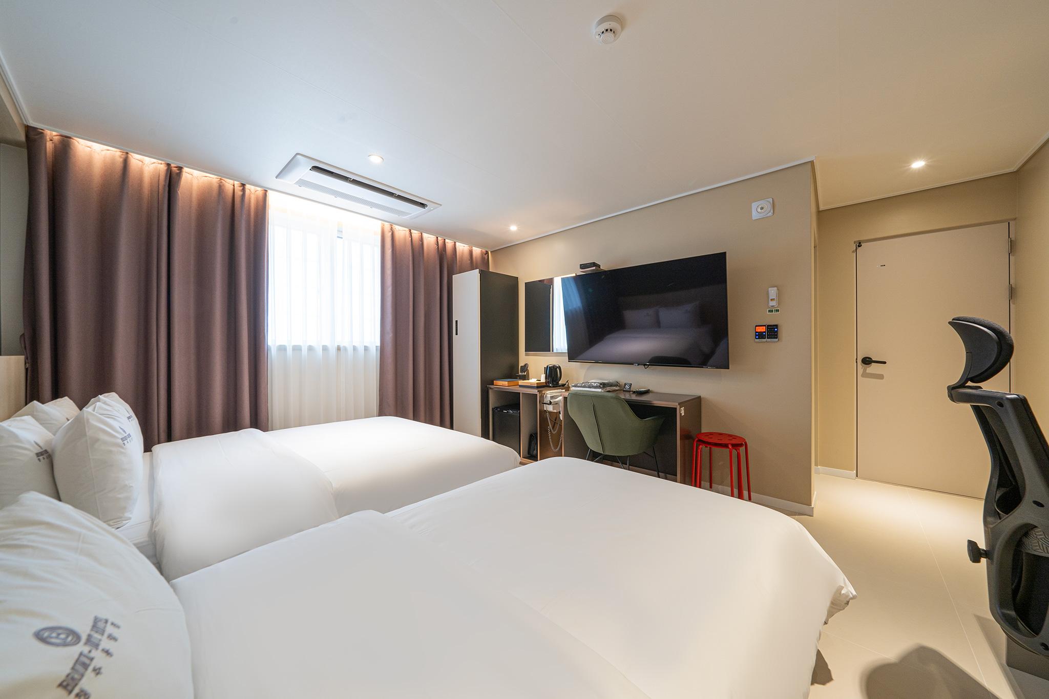 브라운도트 호텔 청주용암점 (Brown Dot Hotel Cheongju Yongam Branch)