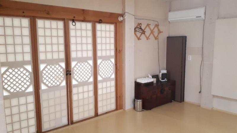 안동 군자마을한옥스테이펜션 (Andong Gunja Village Hanok Stay Pension)