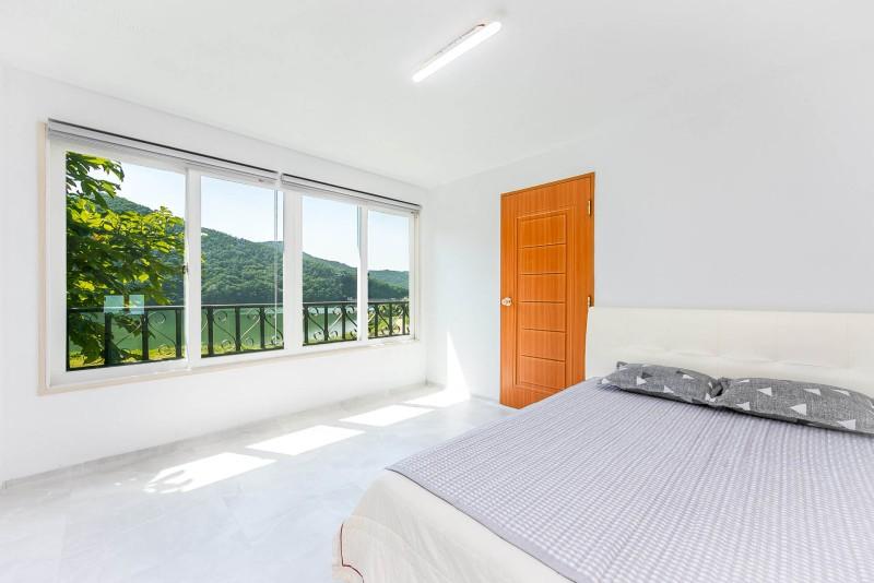 논산 대둔산수락호수펜션(구 산초의집) (Nonsan Daedunsan Surak Lake Pension (formerly Sancho House))