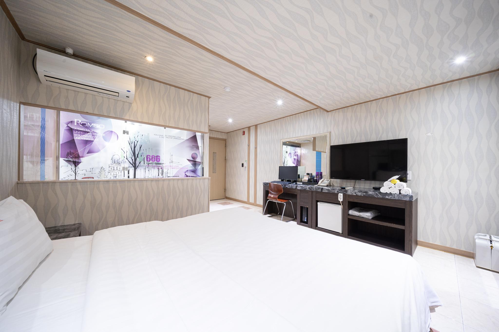 안동 옥동 로미오 (Romeo in Okdong, Andong)