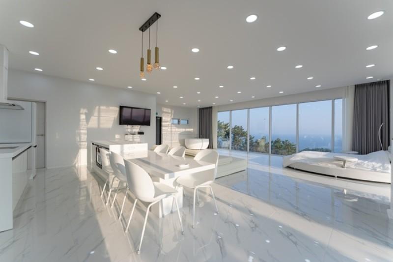 영덕 디아로풀빌라펜션 (Yeongdeok Diaro Pool Villa Pension)