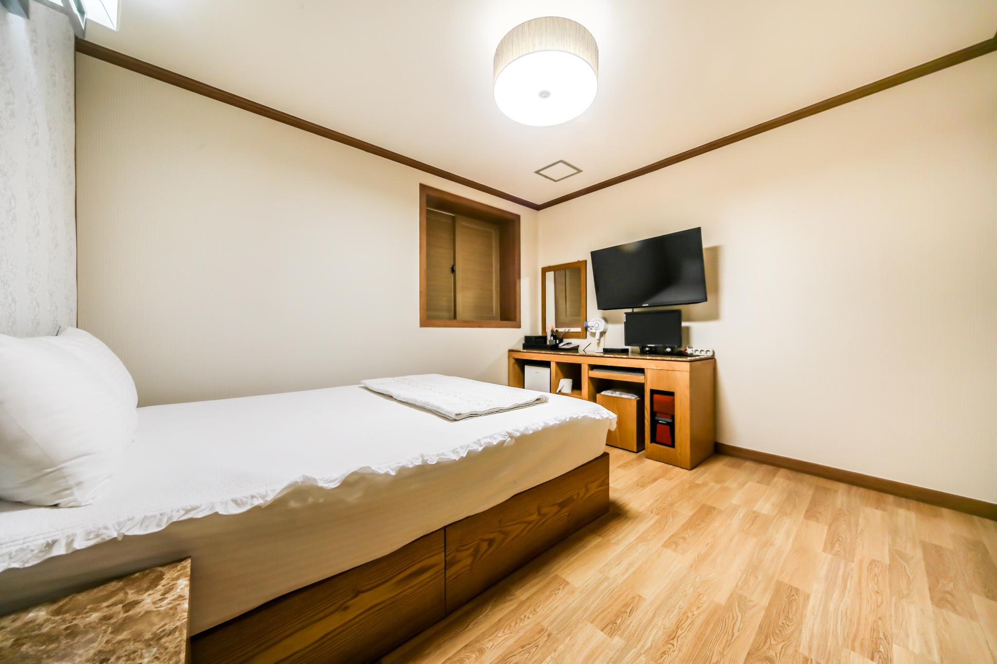 울릉 섬 (Ulleung Island)