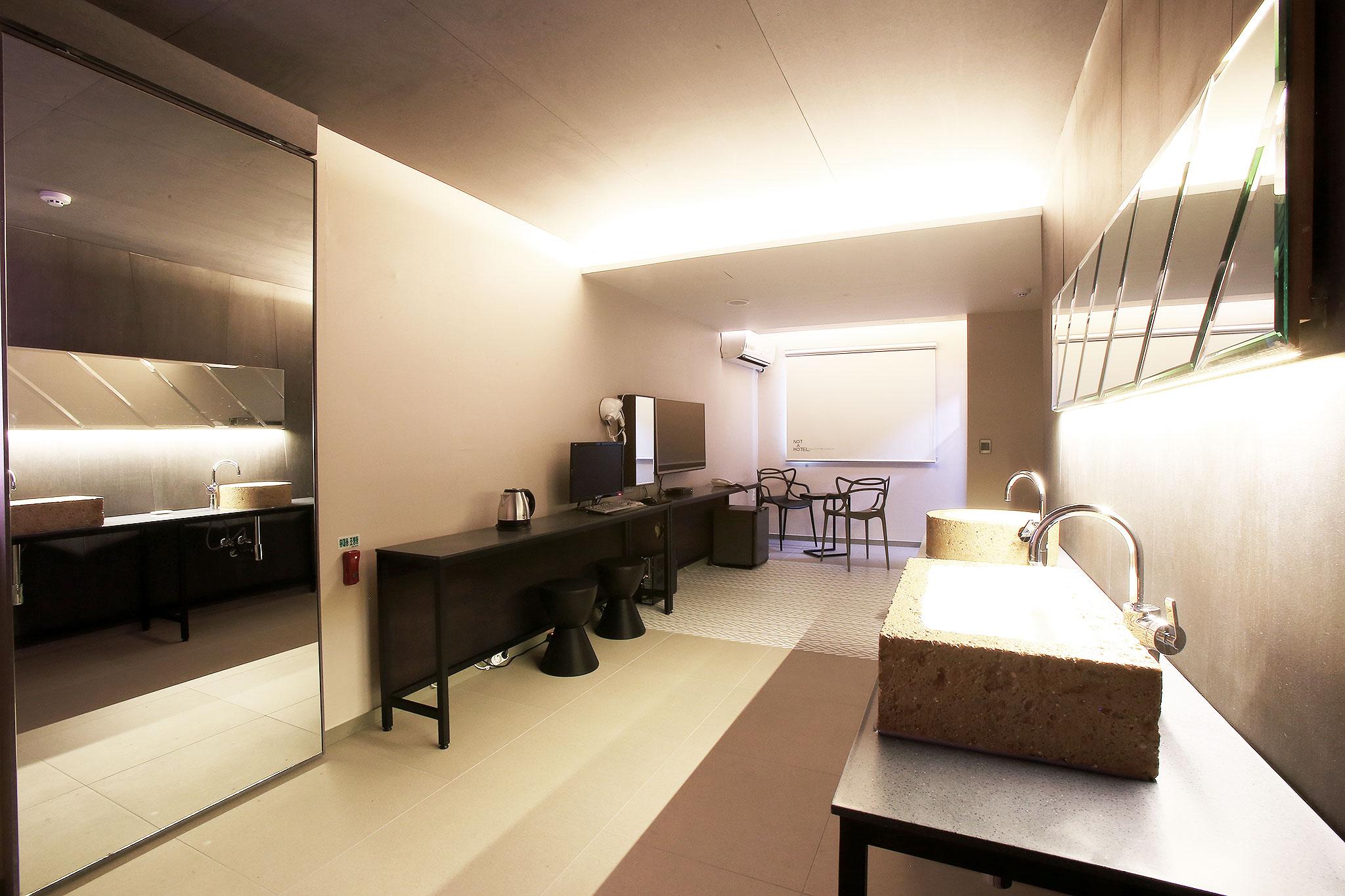 양평 NOT A HOTEL(나더호텔) (Yangpyeong NOT A Hotel)