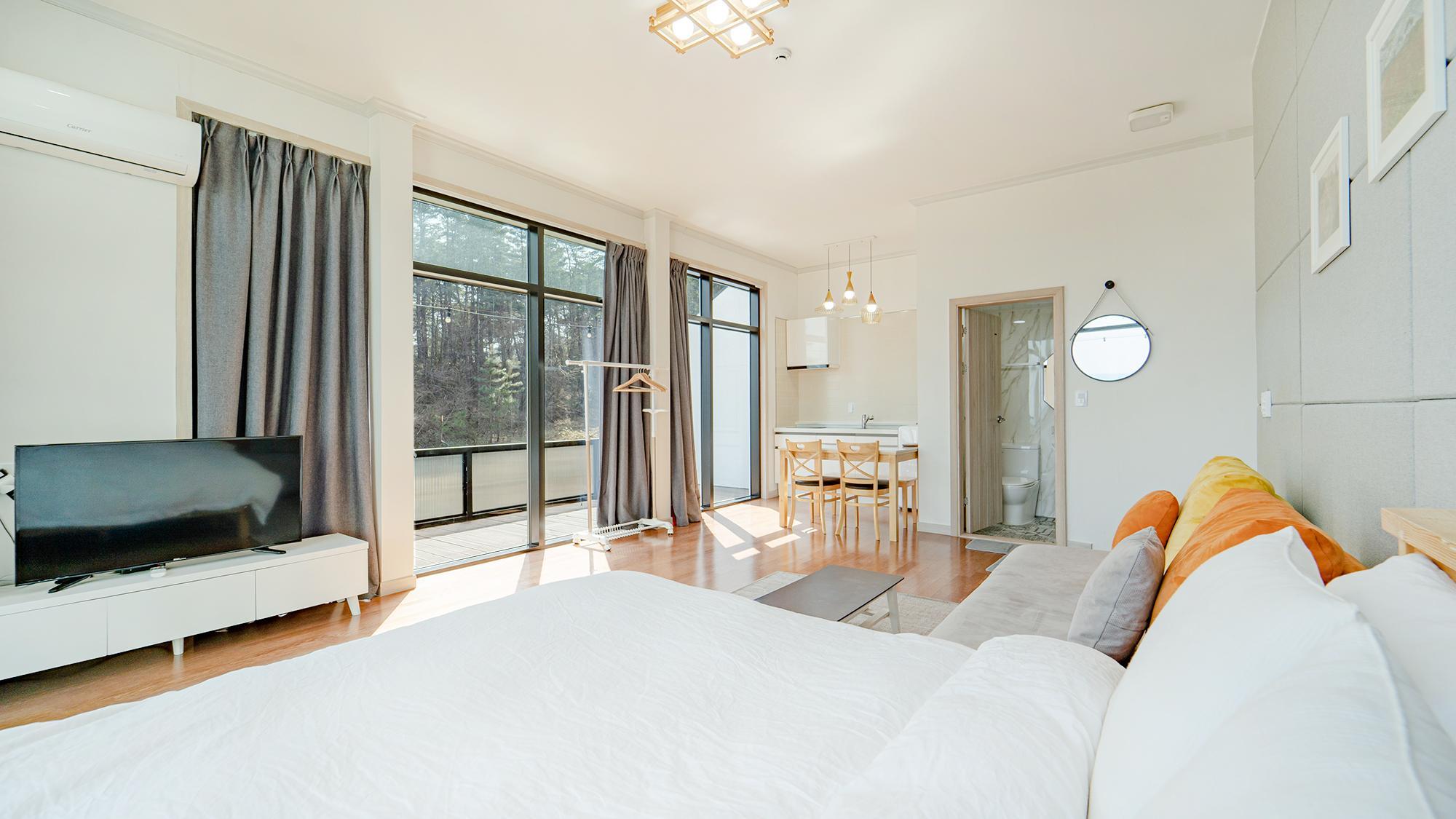 양양 인메모리 펜션 (Yangyang In Memory Pension)