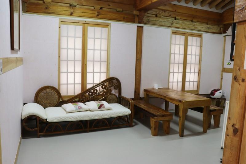 익산 영월당 한옥독채펜션 (Iksan Yeongwoldang Hanok Private House Pension)