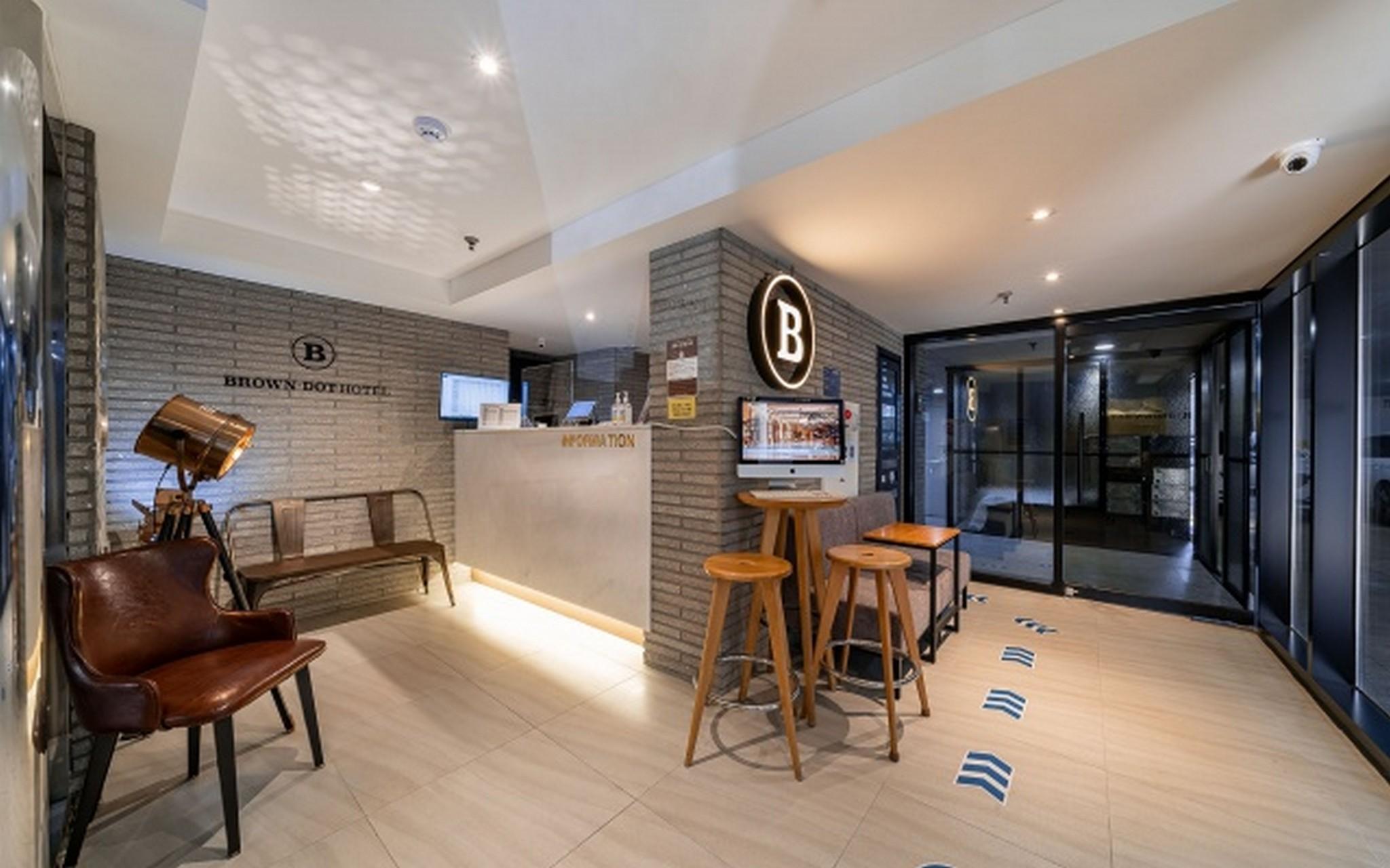 브라운도트 수원인계점 나혜석거리 (Brown Dot Suwon Ingye Branch Nahyeseok Street)