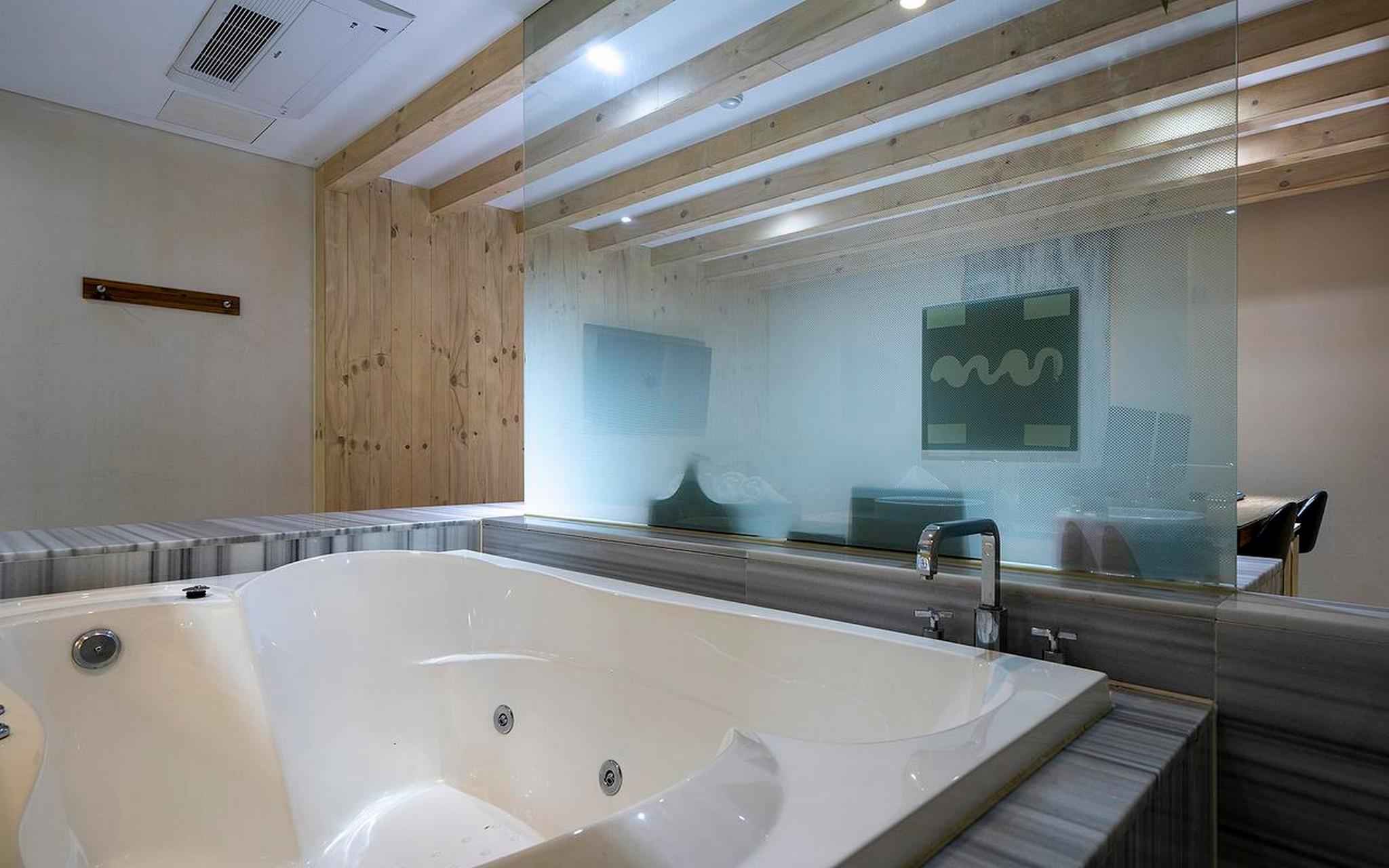 군산 호텔 세인트 (Gunsan Hotel Saint)