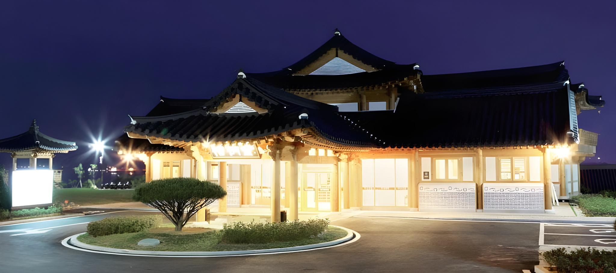 한옥호텔 오동재 (Korea Traditional Hotel O Dong Jae)