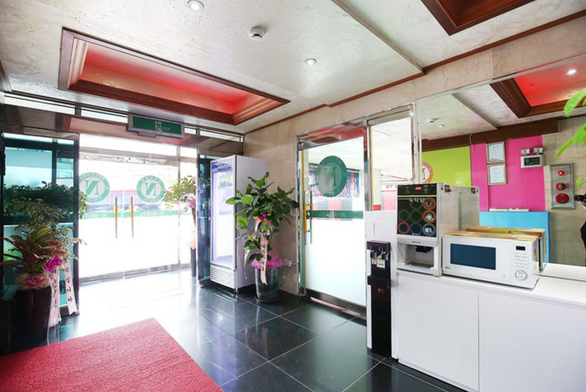 제천 N모텔 (Jecheon N Motel)