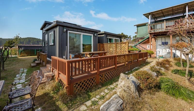 대부도 바닷가힐링캠프펜션 (Daebudo Seaside Healing Camp Pension)