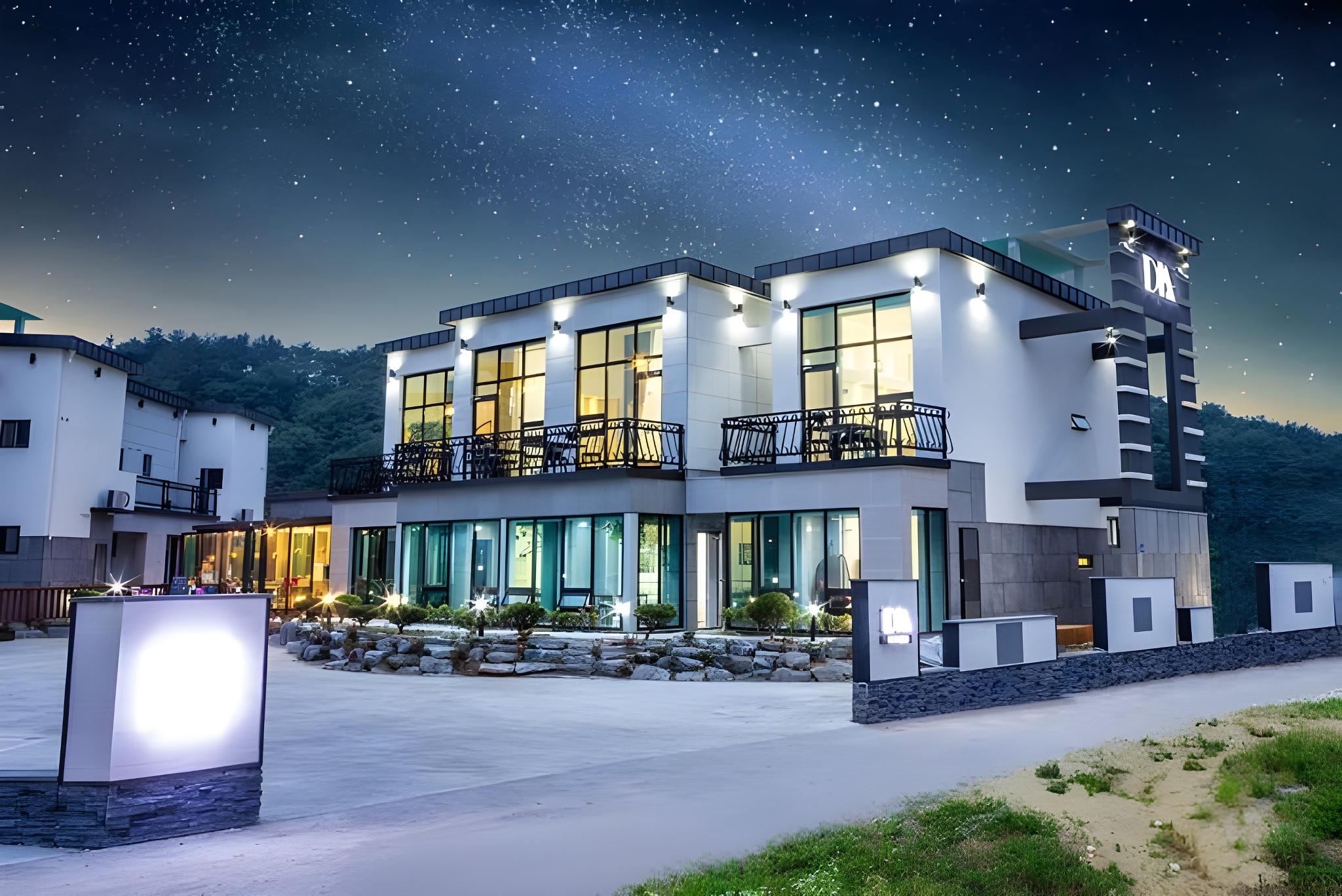 경주 다이아풀빌라 (Gyeongju Diamond Pool Villa)