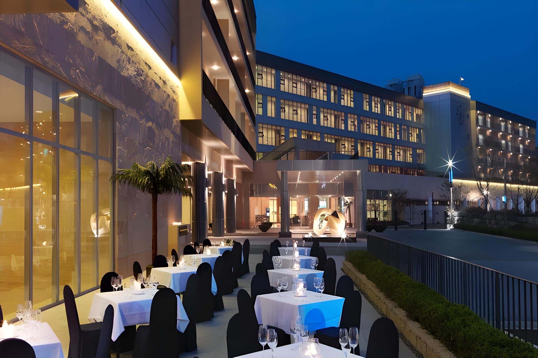 강동리조트 (구, 블루원) (Gangdong Resort (formerly Blue One))