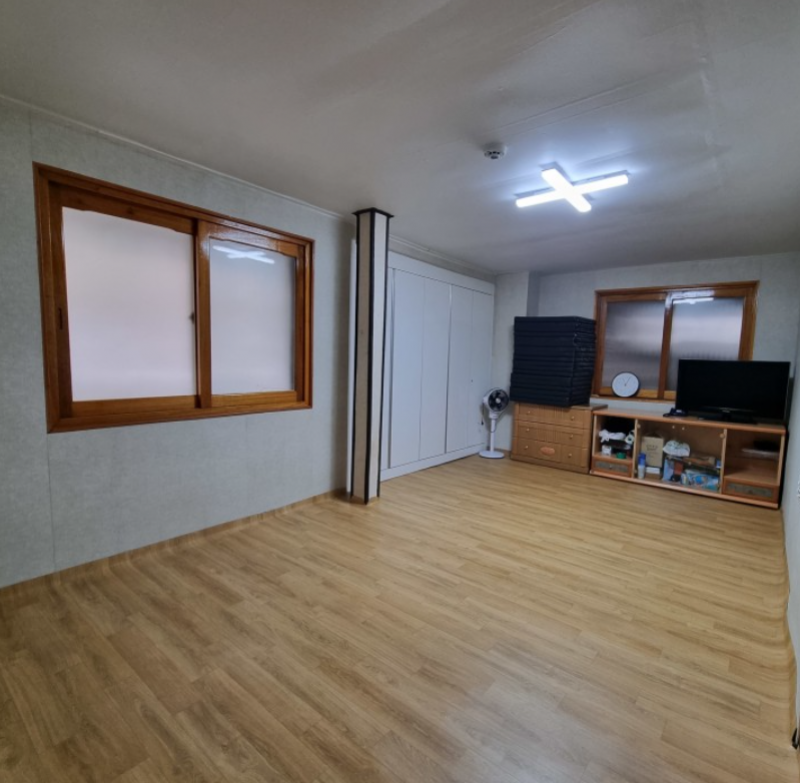 울진 바다앞펜션 (Pension in front of Uljin Beach)