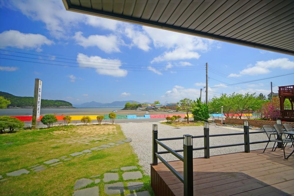 아름다운 모항 독채 펜션 (Areumdaun Mohang Dokchae Pension)