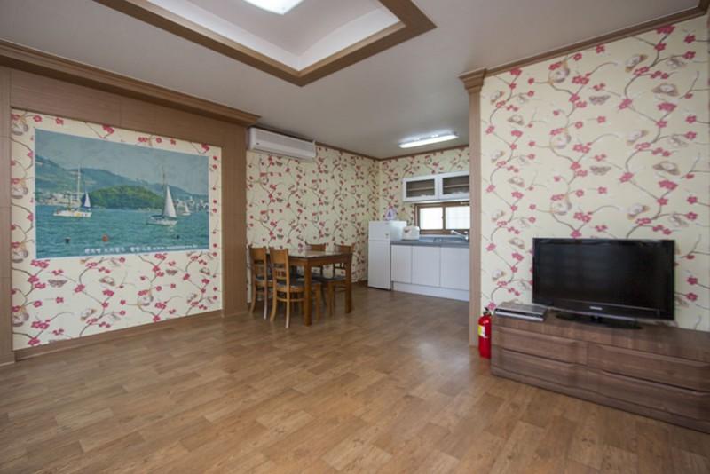 완도 청해펜션 (Wando Chung Hae Pension)