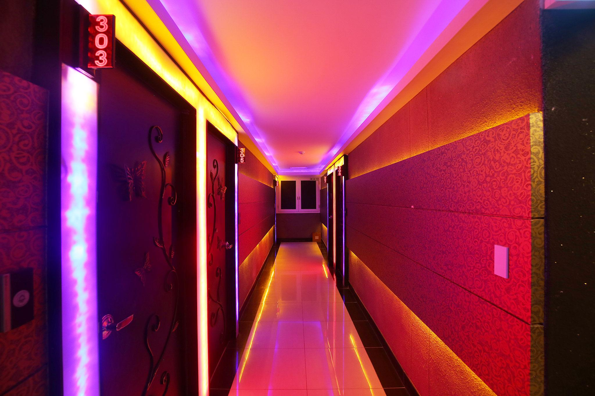 논산 딸기 (Nonsan strawberry)