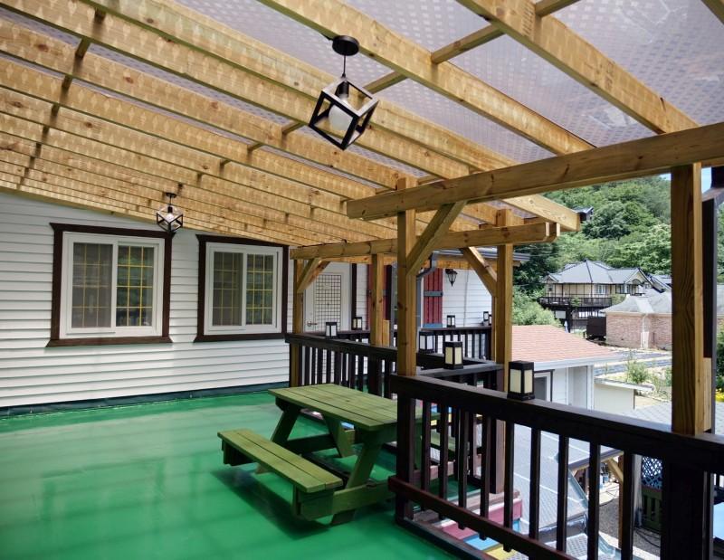 평창 더힐링펜션 (Pyeongchang The Healing Pension)