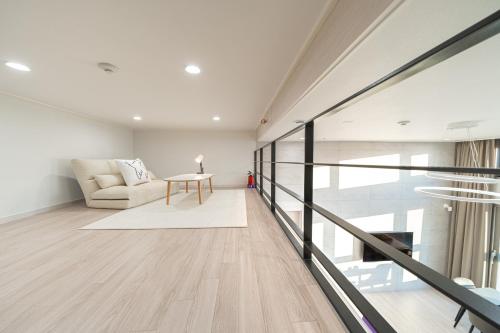 르컬렉티브 여수 (Le collective  Yeosu)