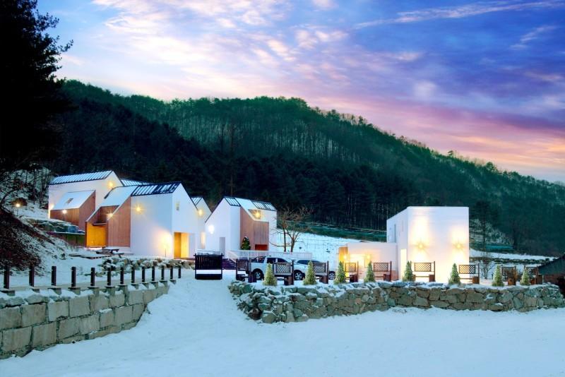 홍천 풀빌라비요르크 독채 펜션 (Hongcheon Pool Villa Bjork Private Pension)