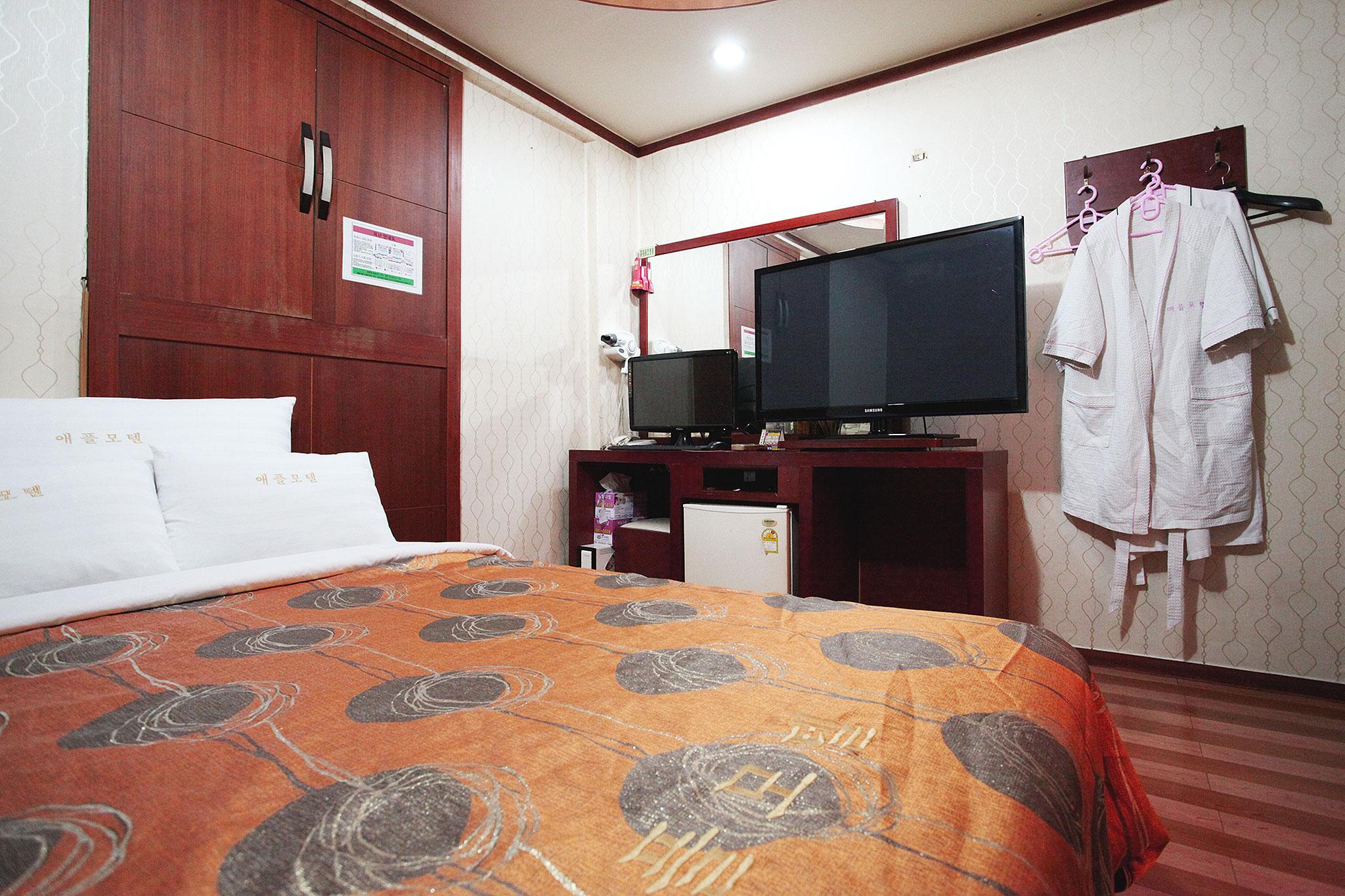 인천(연안부두) 애플 (Incheon (Yeonanbudu) Apple)