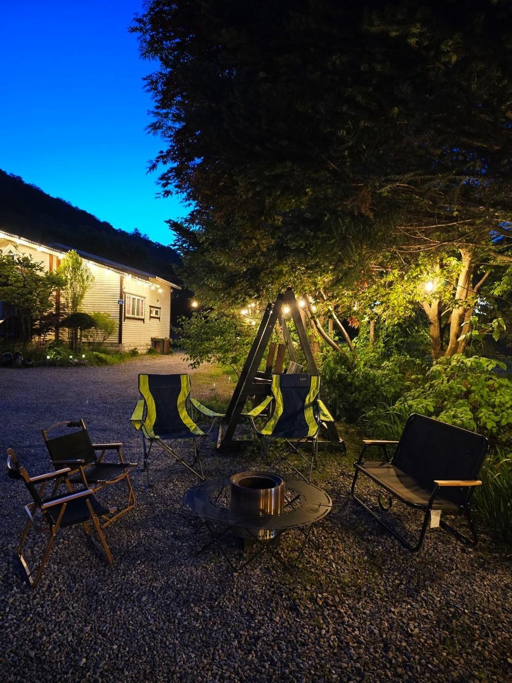 흥정계곡 409 펜션 (Heungjeong Valley 409 Pension)