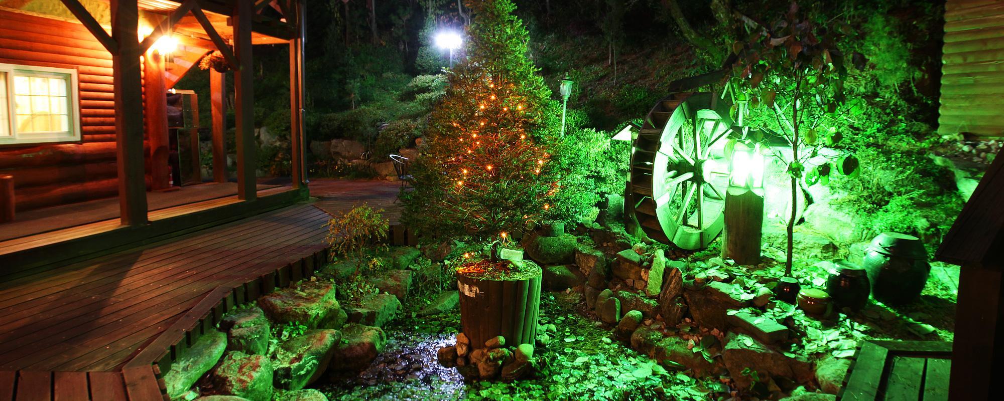 나오스 펜션 무주 (Naos Pension Muju)