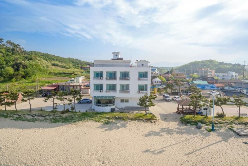 양양 그린비치펜션 (Yangyang Green Beach Pension)