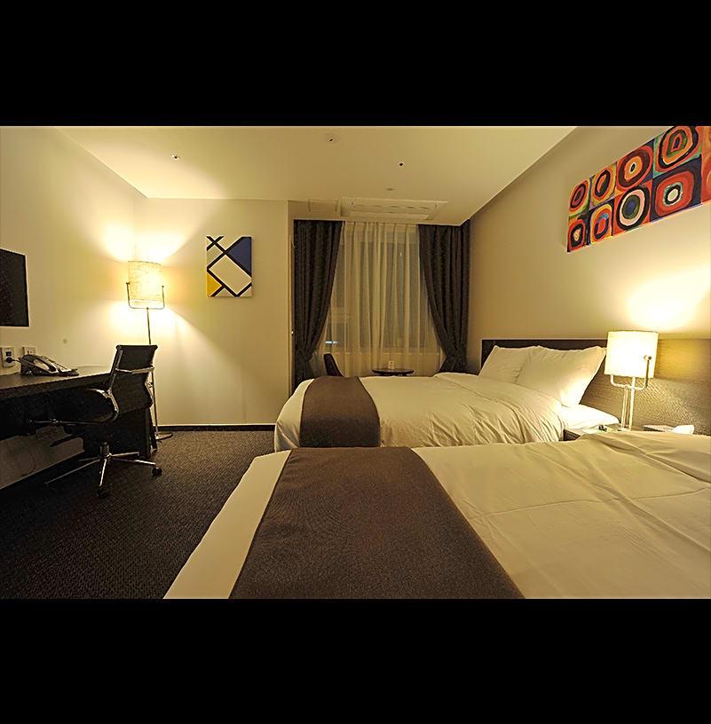 용인 센트럴 코업호텔 (Yongin Central CO'OP Hotel)