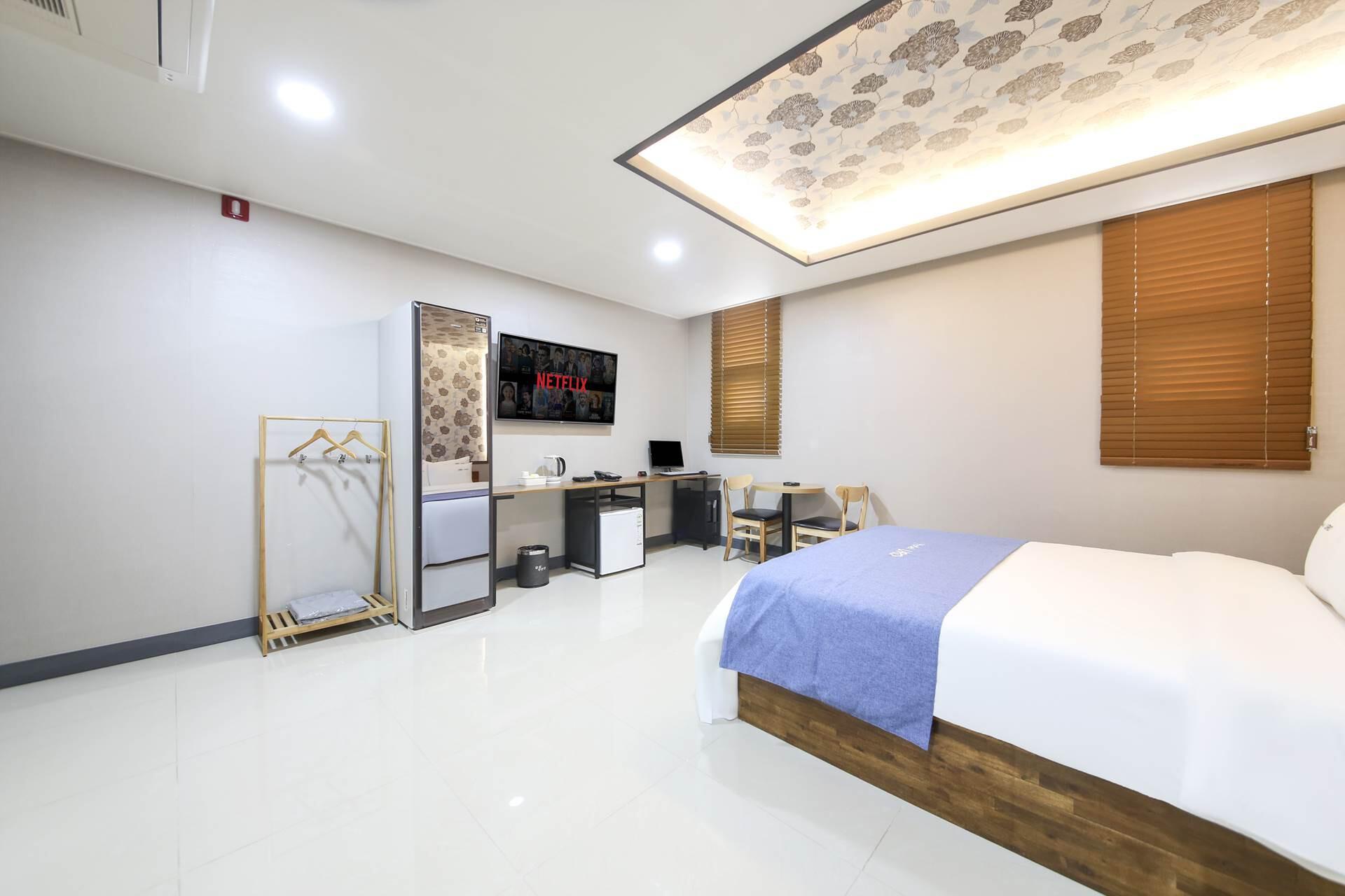 유로 무인텔 (Boeun Youro muintel)