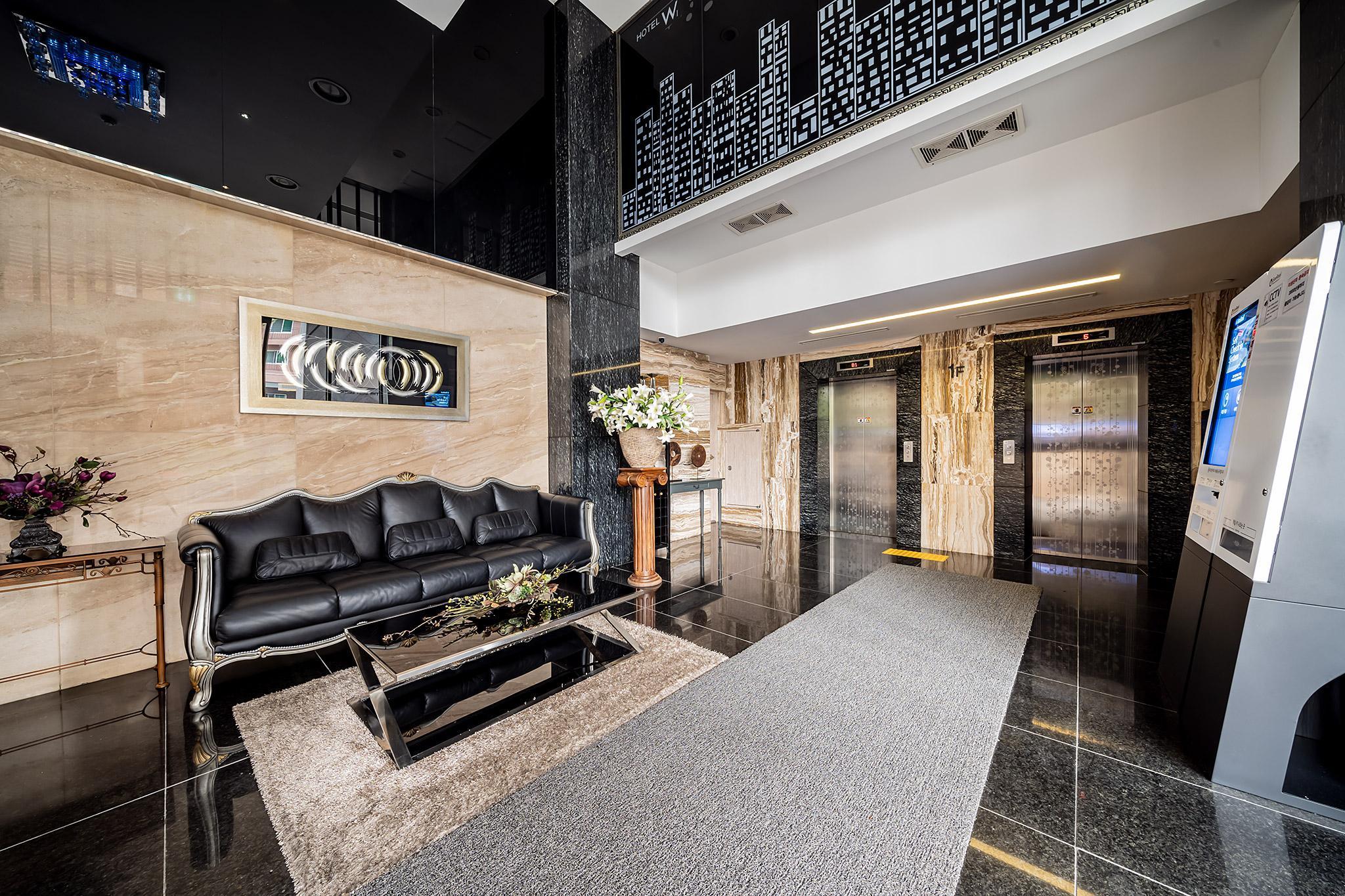 파주 W1호텔 (Paju W1 Hotel)