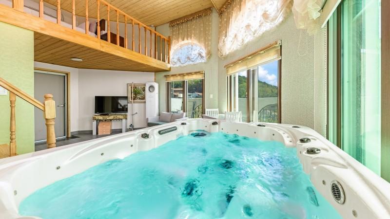 강화도 룰루랄라스파펜션 (Lululala Spa Pension in Ganghwado Island)