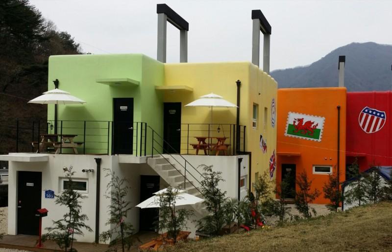 무주 여행가방펜션 (Muju Yeohaenggabang Pension)