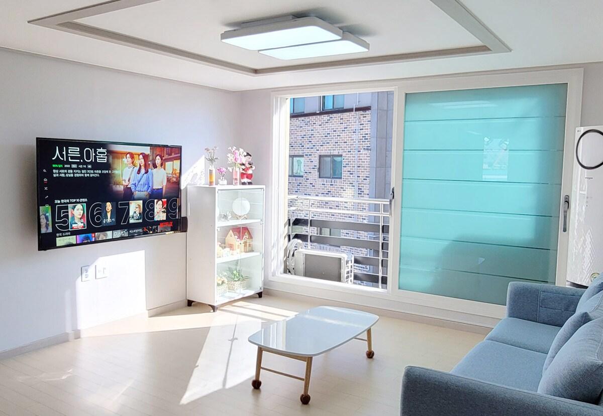 신평면의 빌라 (82m², 침실 3개, 프라이빗 욕실 2개) (C 【당진 삽교호 4~6인용 대형숙소】 무료주차 / 커피머신 / 넷플릭스 / 놀이동산)