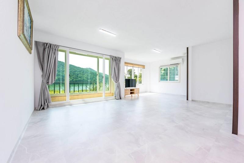 논산 대둔산수락호수펜션(구 산초의집) (Nonsan Daedunsan Surak Lake Pension (formerly Sancho House))