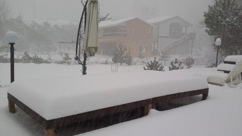 평창 봉평별빛펜션(휘닉스평창 4km 5분거리) (Pyeongchang Bongpyeong Starlight Pension (Phoenix Pyeongchang 4km 5 minutes away))