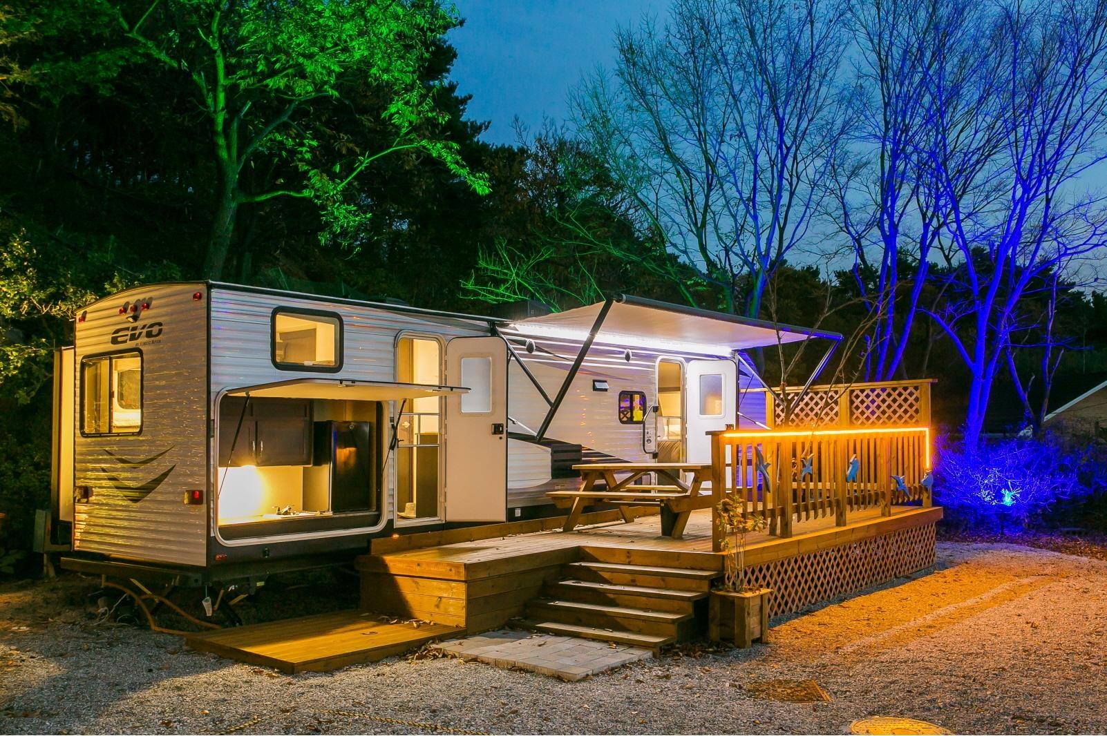 강릉 와우파크 카라반 (Gangneung Wow Park Caravan)