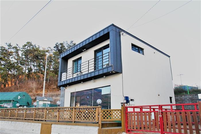 Caribbean Sunset Pension