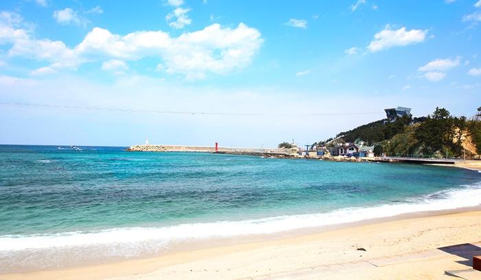 Jangho Beach Pension