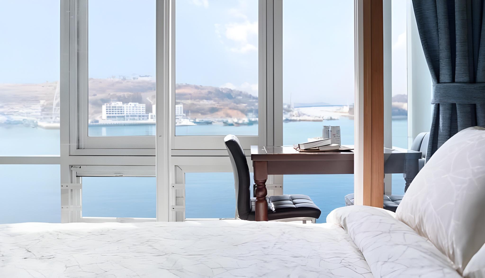 여수 비치펜션 (여수낭만포차 도보 2 분) (Yeosu Beach Pension (2 minutes walk from Yeosu Romantic Carriage))