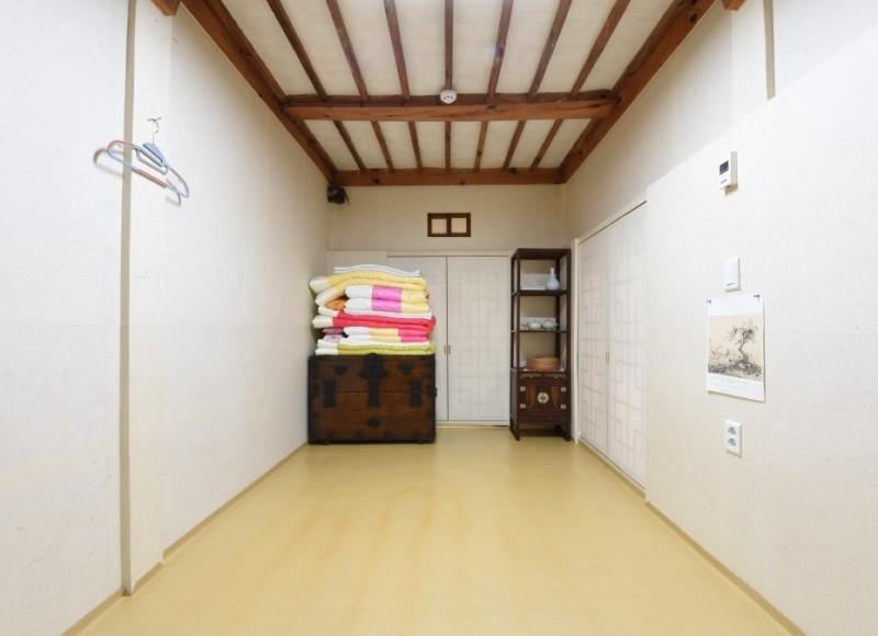 안동 군자마을한옥스테이펜션 (Andong Gunja Village Hanok Stay Pension)