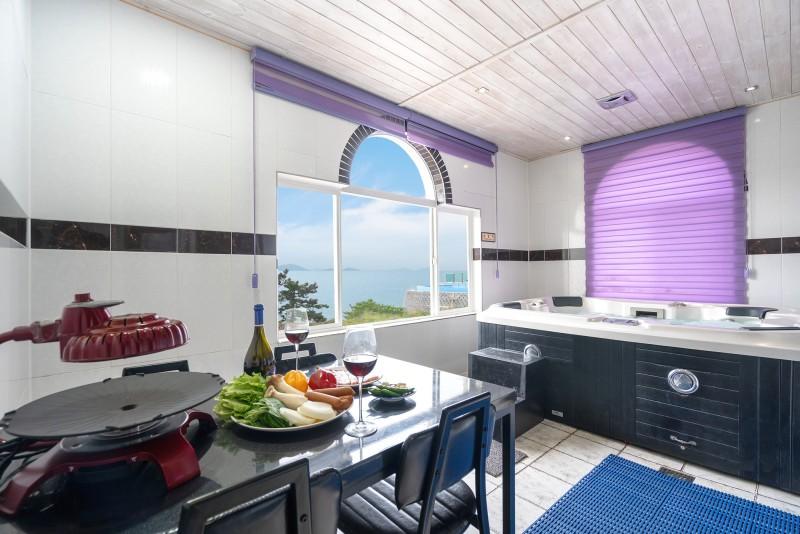 부안 보보스펜션 (Buan Bobos Pension)