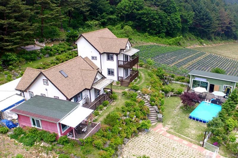 평창 하늘자락물소리펜션 (Pyeongchang Haneuljarak Mulsori Pension)