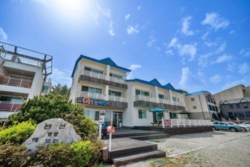 양양 해뜨는바다펜션 (Yangyang Sunrise Pension)