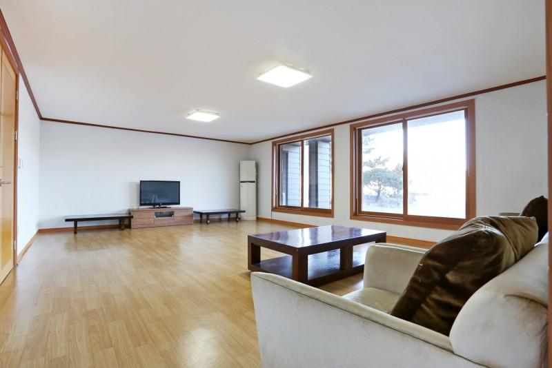 가평 버디하우스펜션 (Gapyeong Buddy House Pension)