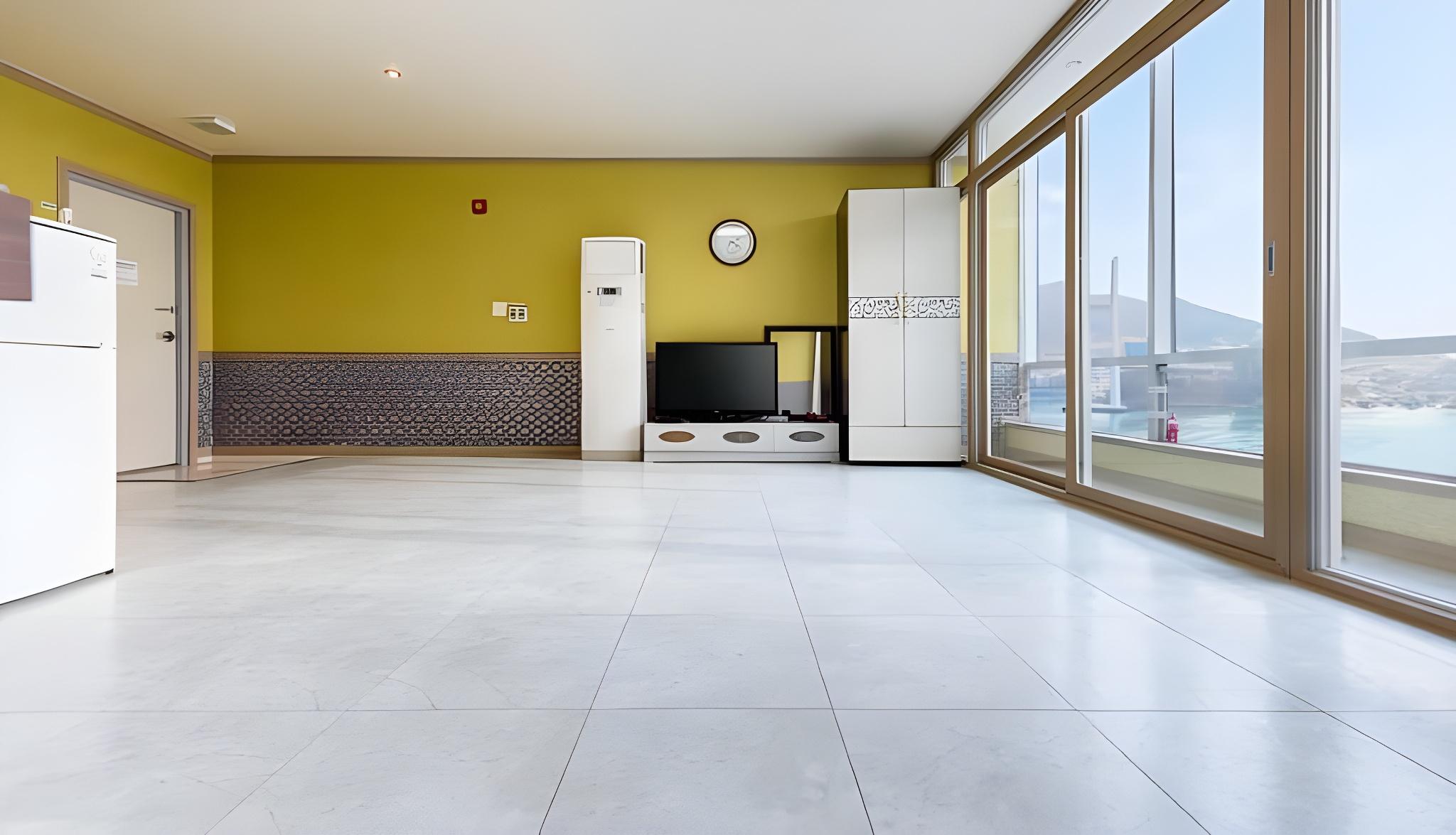 여수 비치펜션 (여수낭만포차 도보 2 분) (Yeosu Beach Pension (2 minutes walk from Yeosu Romantic Carriage))